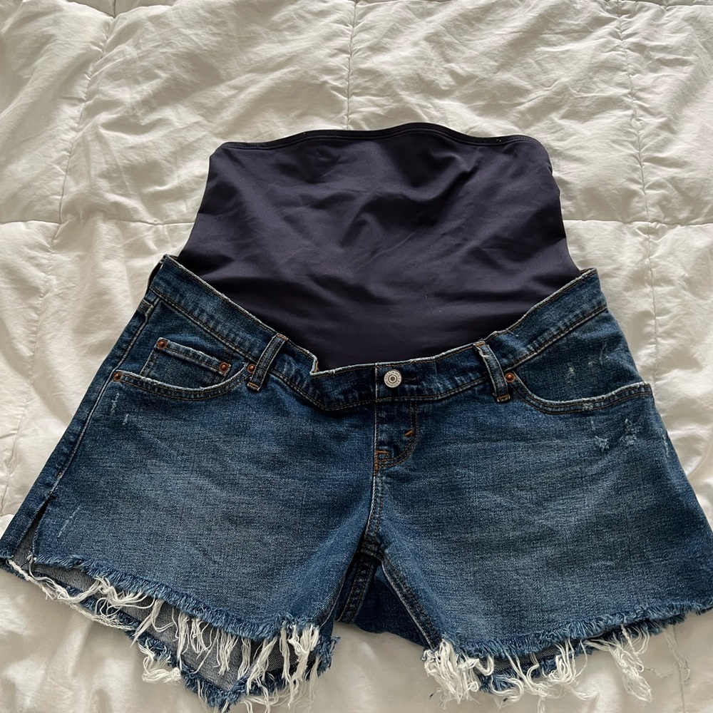 Abercrombie & Fitch “The 4” mom short”- maternity denim shorts